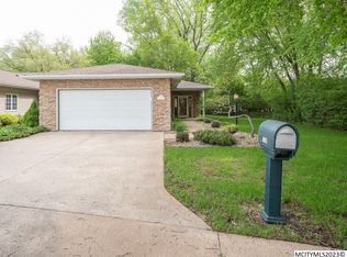 2140 W State St, Mason City, IA 50401