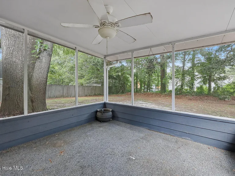 552 Swansboro Loop Rd — Photo 38