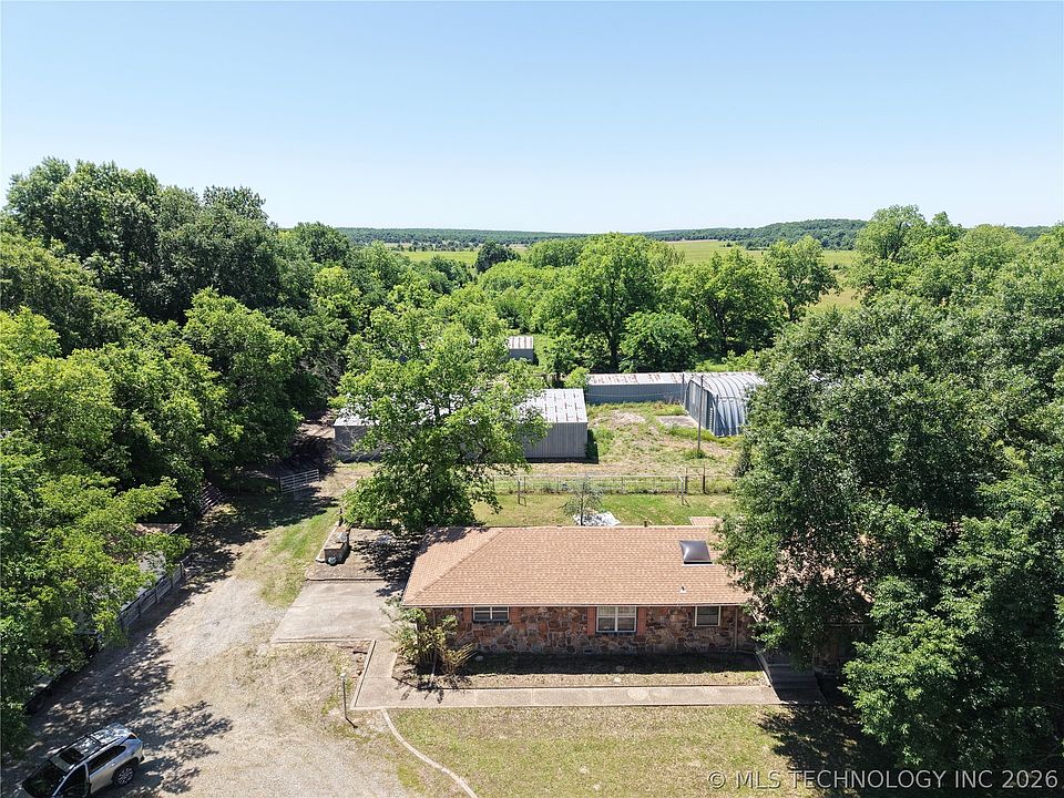 2nd image of 7889 W State Highway 31