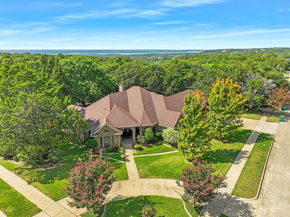 1st image of 1931 Wood Dale Cir