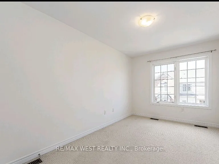 515 Winston Rd #25 — Photo 23