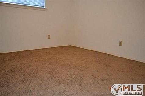 5th image of 3011 El Tovar Ave