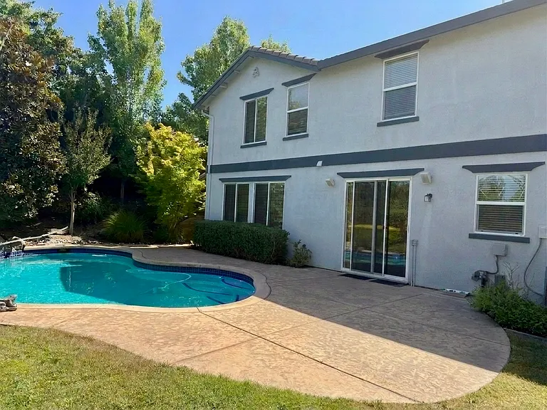 4446 Menaggio Way — Photo 22