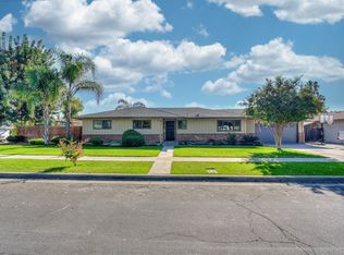 589 E Vartikian Ave, Fresno, CA 93710