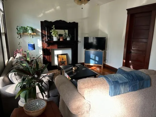 85 Nicoll St #1, New Haven, CT 06511