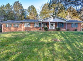 913 Riverbend Rd, Clinton, TN 37716