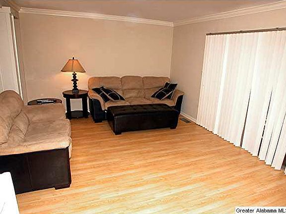 3rd image of 804 Vestavia Villa Ct #804