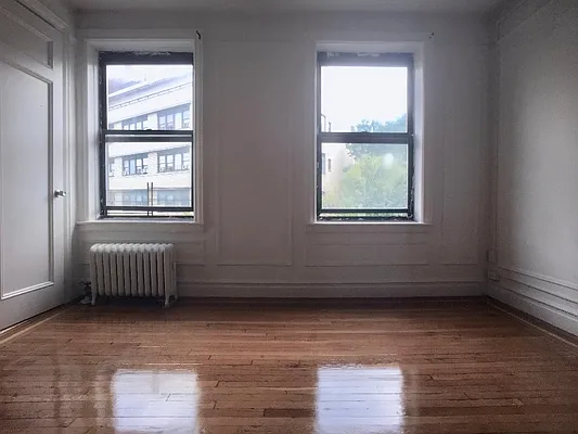 Rented by Sovereign Associates | media 9