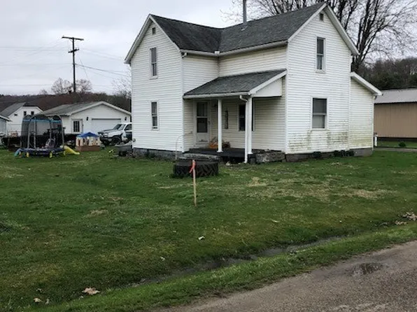 10240 Steele St, Byesville, OH 43723