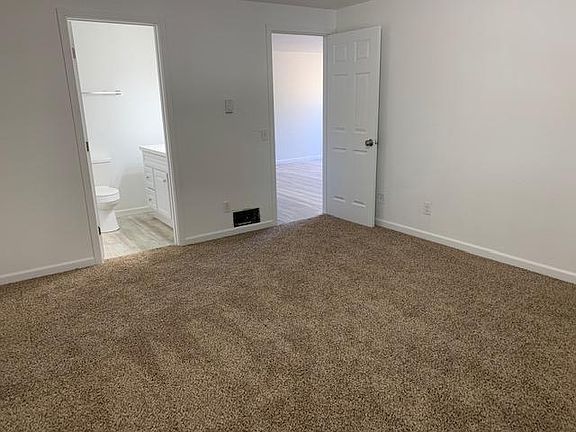 2nd image of 2707 Lincoln Way APT B28