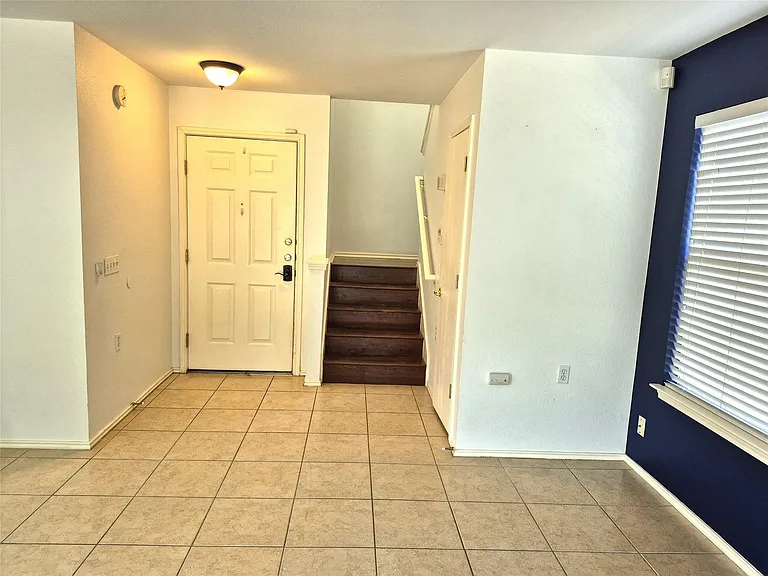 1139 Emmitt Run — Photo 12