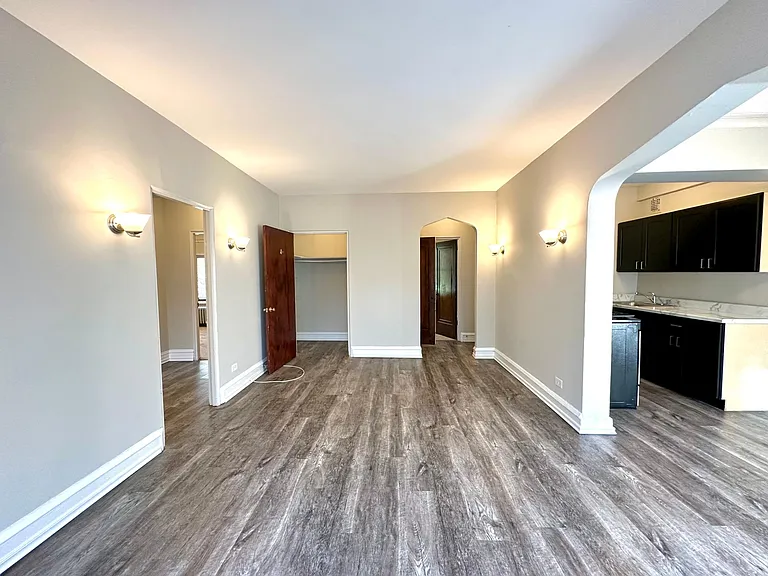 1033 W Loyola Ave #207 — Photo 7