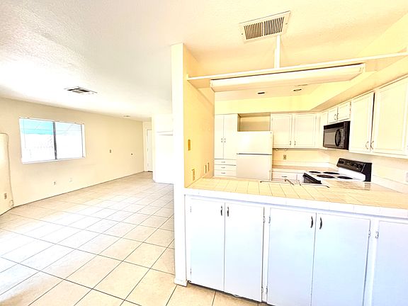 3rd image of 2225 Pine Breeze Ln Unit 106