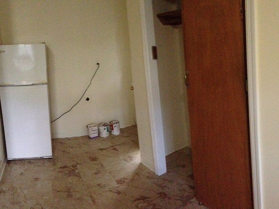 2nd image of 2512 18th St