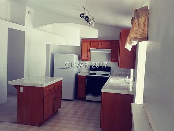 4th image of 7220 Paradise Bay Dr #0