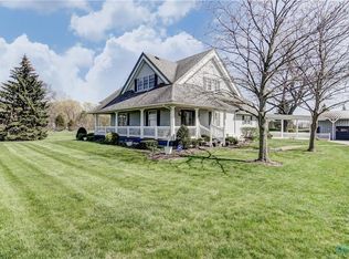 15943 Ovitt Rd, Perrysburg, OH 43551