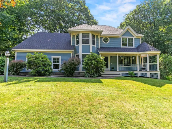 68 Graystone Lane, Portland, ME 04103