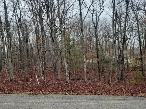 13 Appleby Ct, Crossville, TN 38558