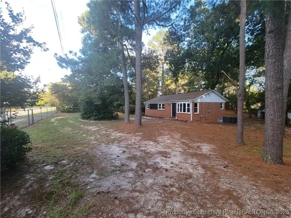 2637 Wingate Rd, Fayetteville, NC 28306