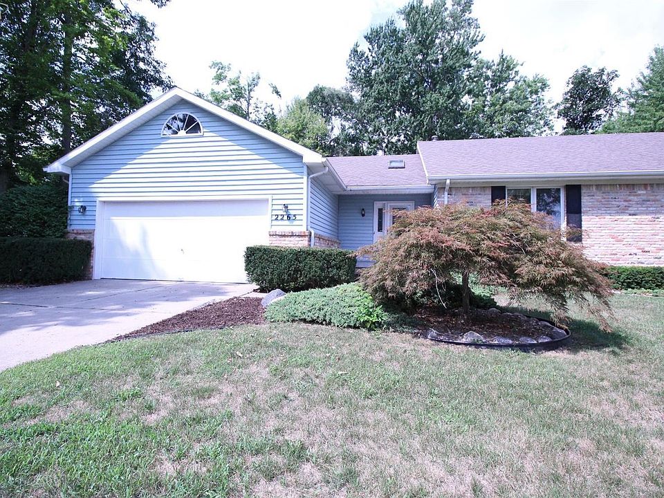 1st image of 2265 Oak Shade Dr