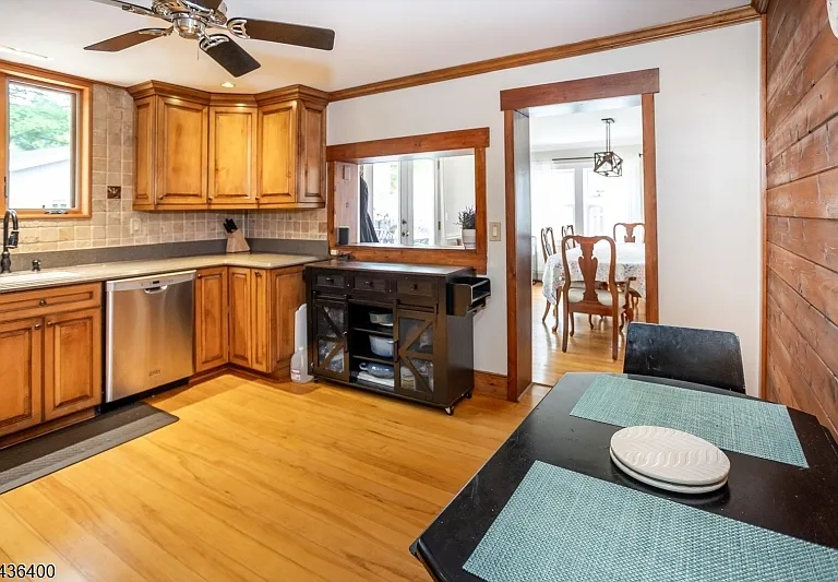1020 Green Pond Rd — Photo 15