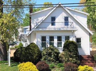 69 Ashcroft Rd, Medford, MA 02155