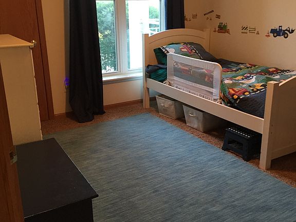 3rd image of 931 Harrington Dr APT 208