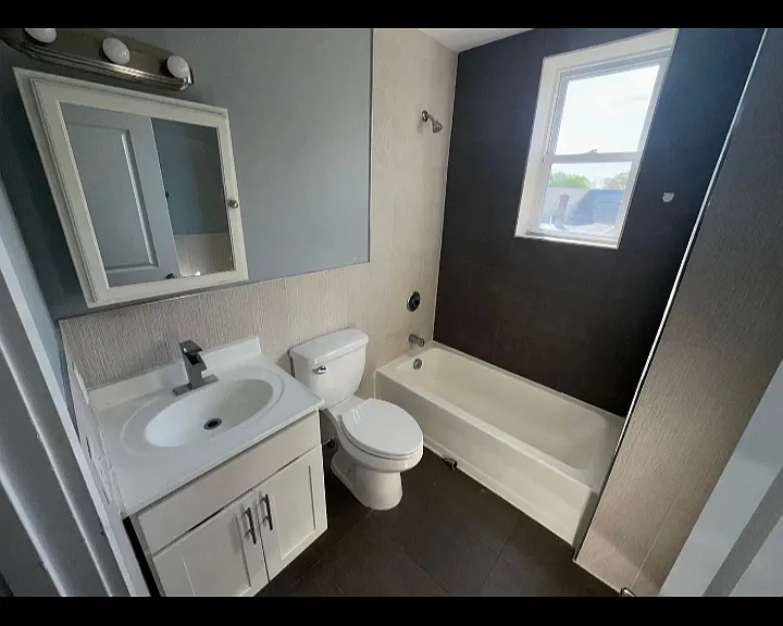 175 Munn Ave #302L — Photo 2