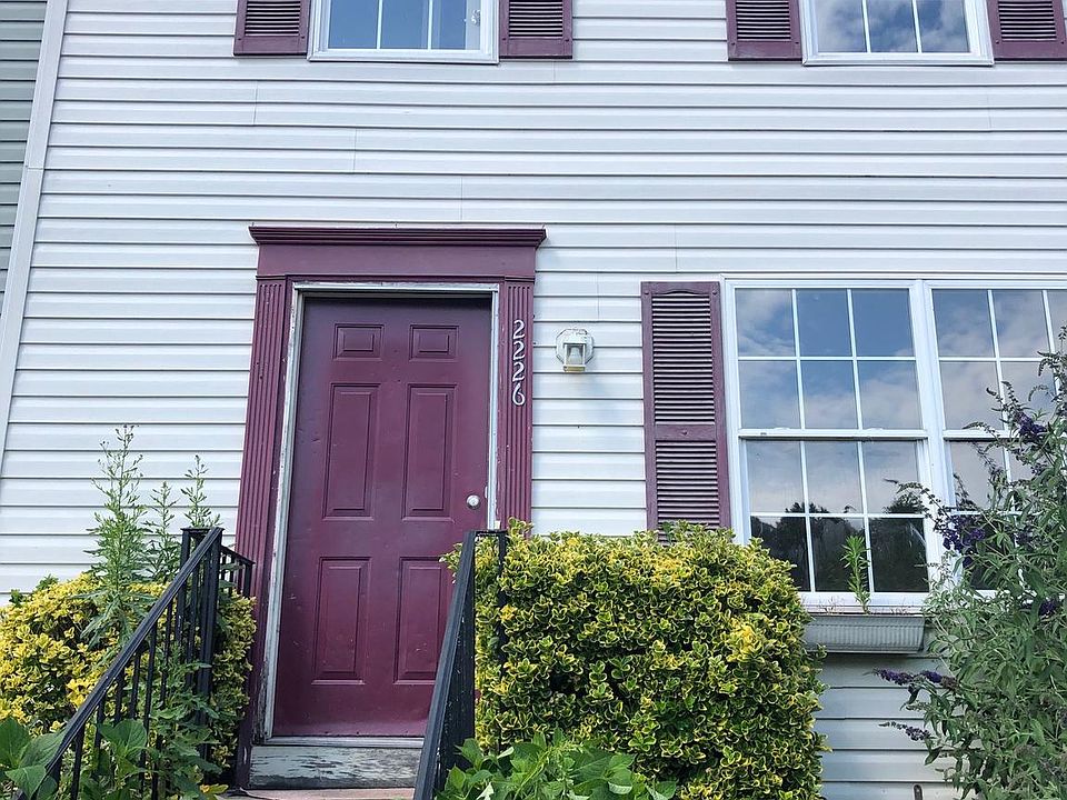 1st image of 2226 Melrose Ln