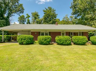 1135 S Main St, Galax, VA 24333