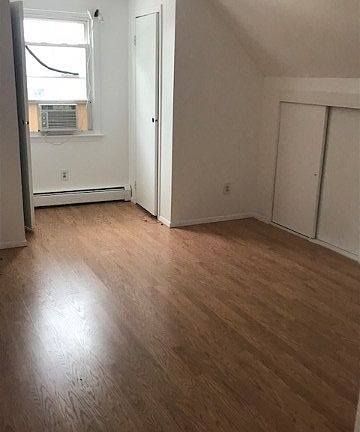 3rd image of 39 Wyoming Ave #2