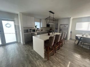 2821 SW 3rd Ct, Fort Lauderdale, FL 33312