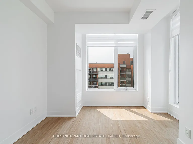 68 Merton St #805 — Photo 13