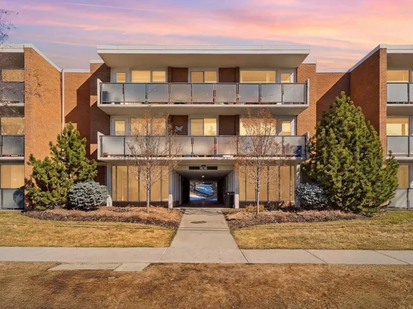 1616 8th Ave NW #222, Calgary, AB T2N 1C3