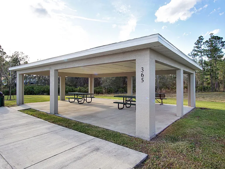 1419 Eucalyptus Way — Photo 45