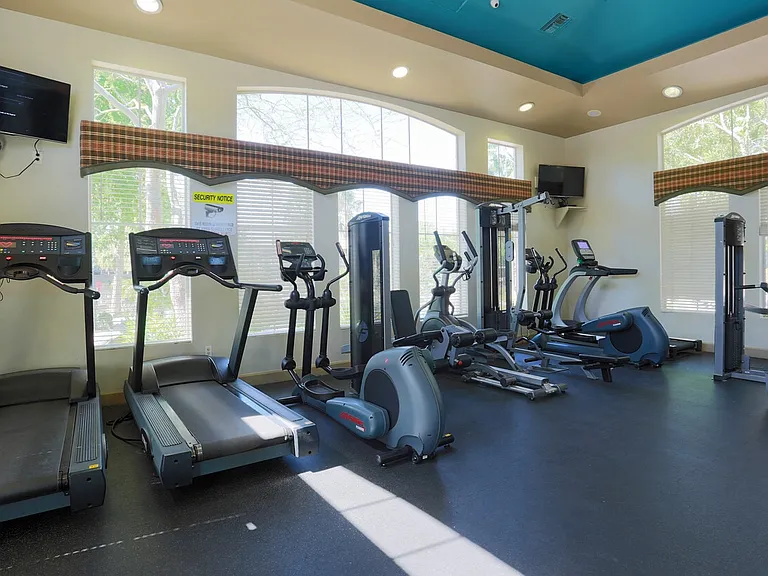 5401 E Van Buren St #1019 — Photo 3