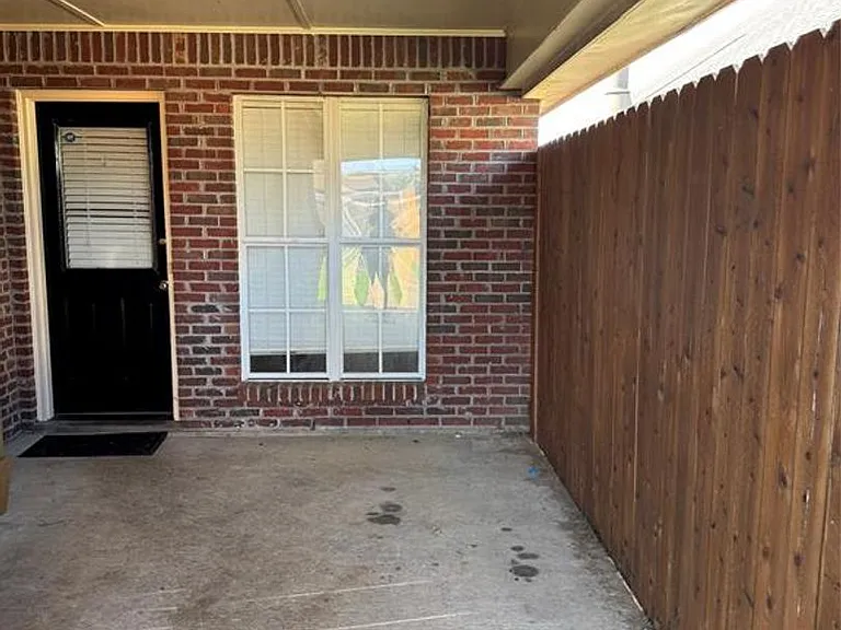 8737 Jamac Ln — Photo 18