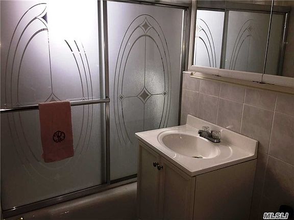 5th image of 7350 Bell Blvd APT 5F