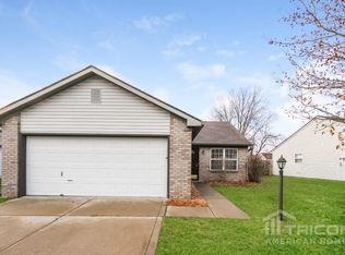 1474 Millridge Dr, Greenwood, IN