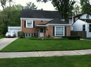 2143 Oak Ave, Northbrook, IL 60062