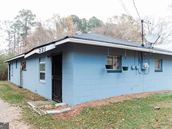 221 Lexington Ave, Griffin, GA 30223