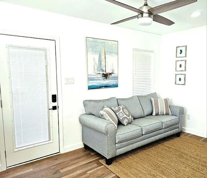 1117 Ocean Dr #D — Photo 5