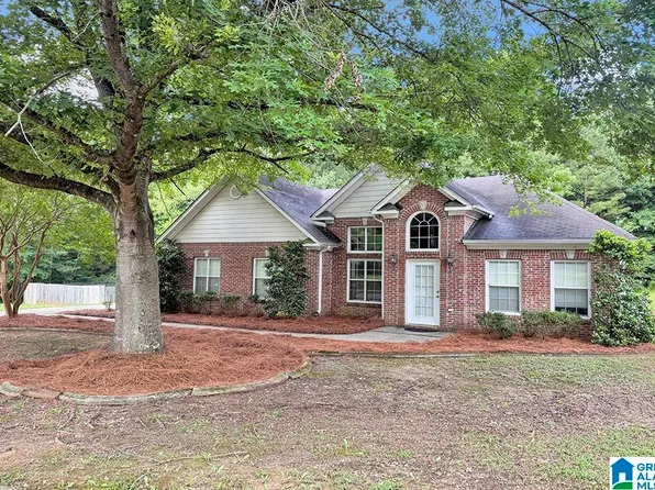 3452 Annette St, Trussville, AL 35173
