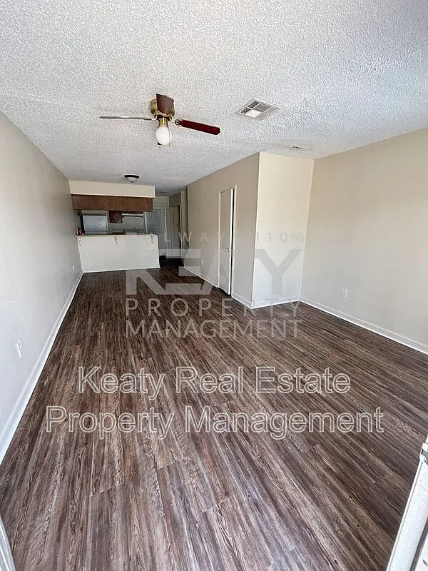 Building Photo - 424 Failla Rd #B