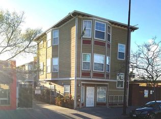 2924 Sacramento St, Berkeley, CA 94702