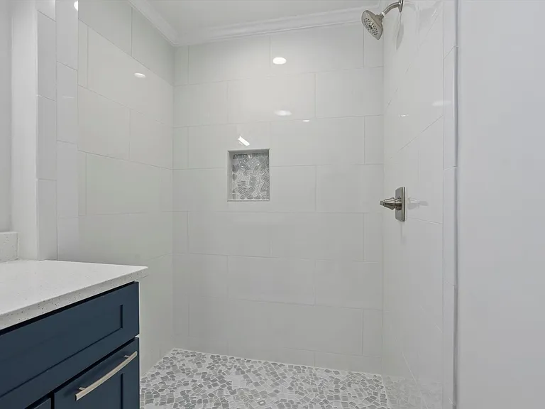 531 1/2 Pershing Dr — Photo 15