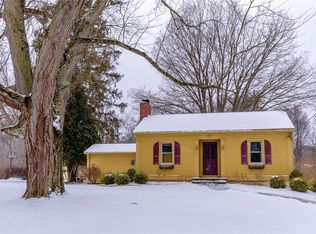 1029 Pittsford Victor Rd, Pittsford, NY 14534