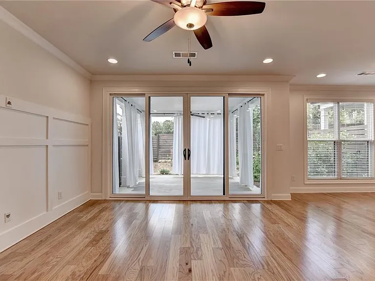 341 Bailey Walk — Photo 37
