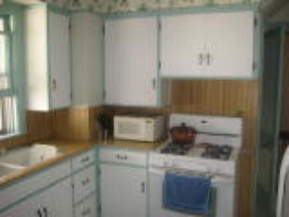 4th image of 1428 Bemis St SE