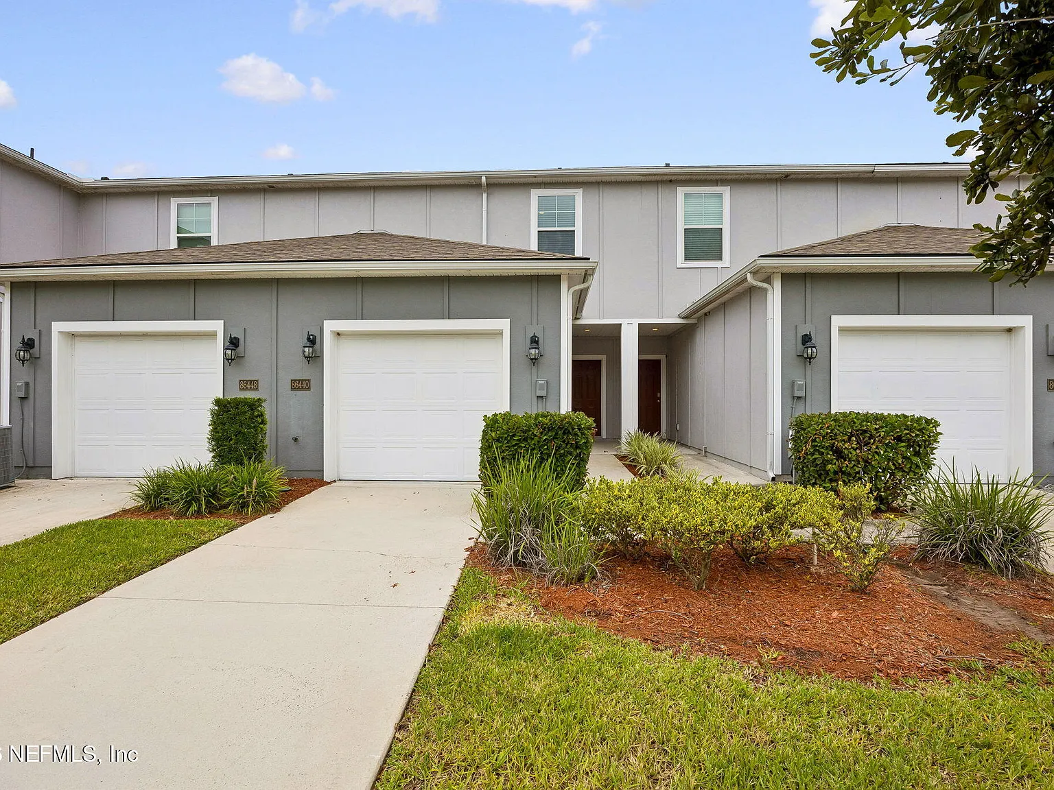 2 bed, 2.5 bath, 1168 sqft, $1,850 — Photo 2